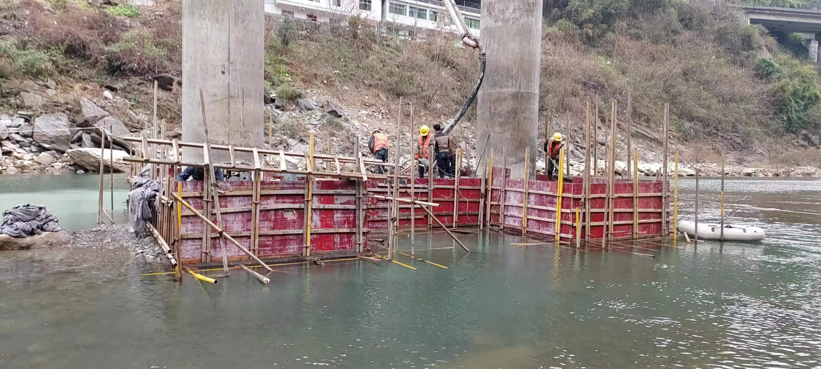 宁德水利工程施工中堤坝渗漏原因以及防渗加固技术